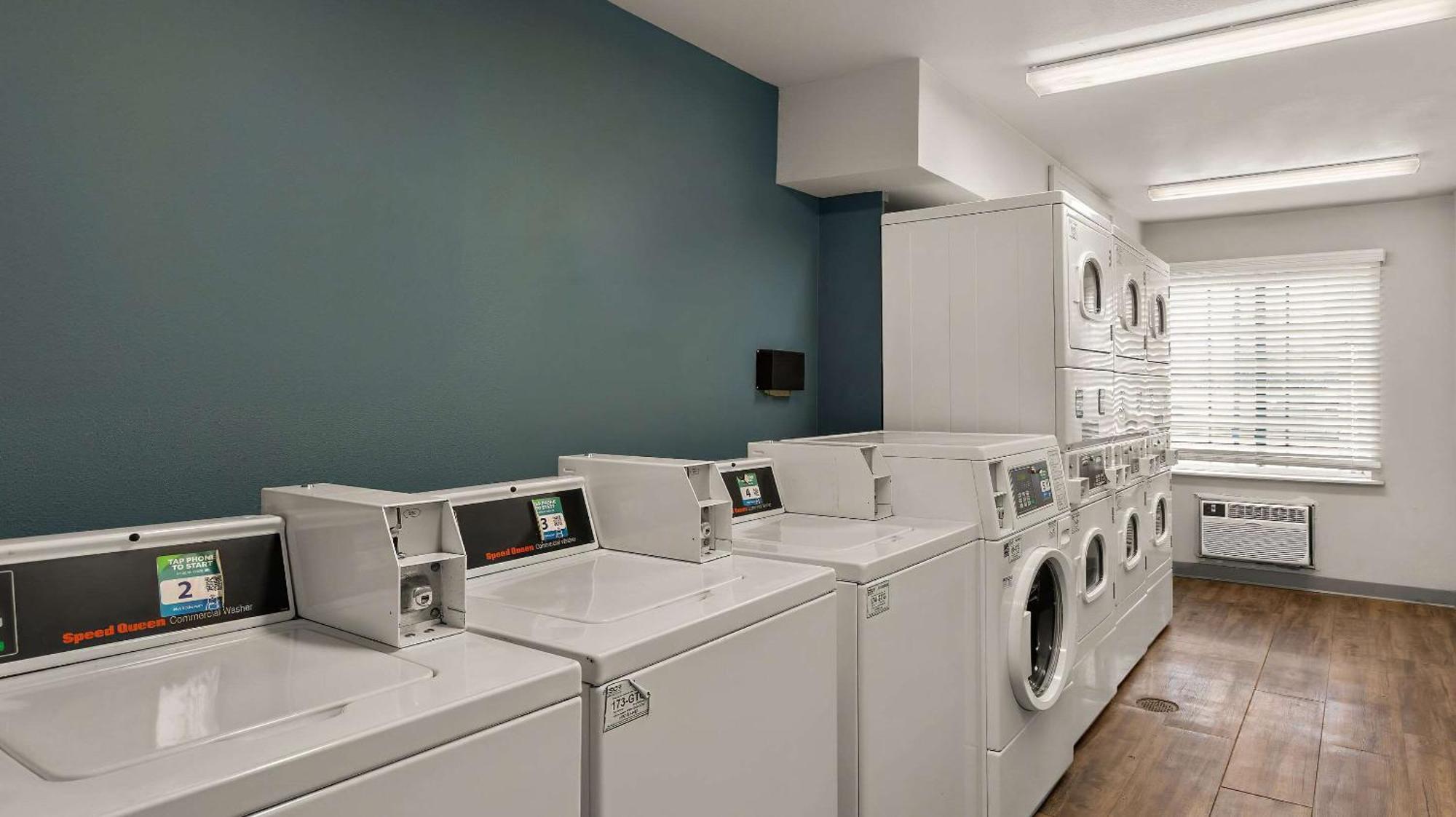 Woodspring Suites Evansville Zewnętrze zdjęcie