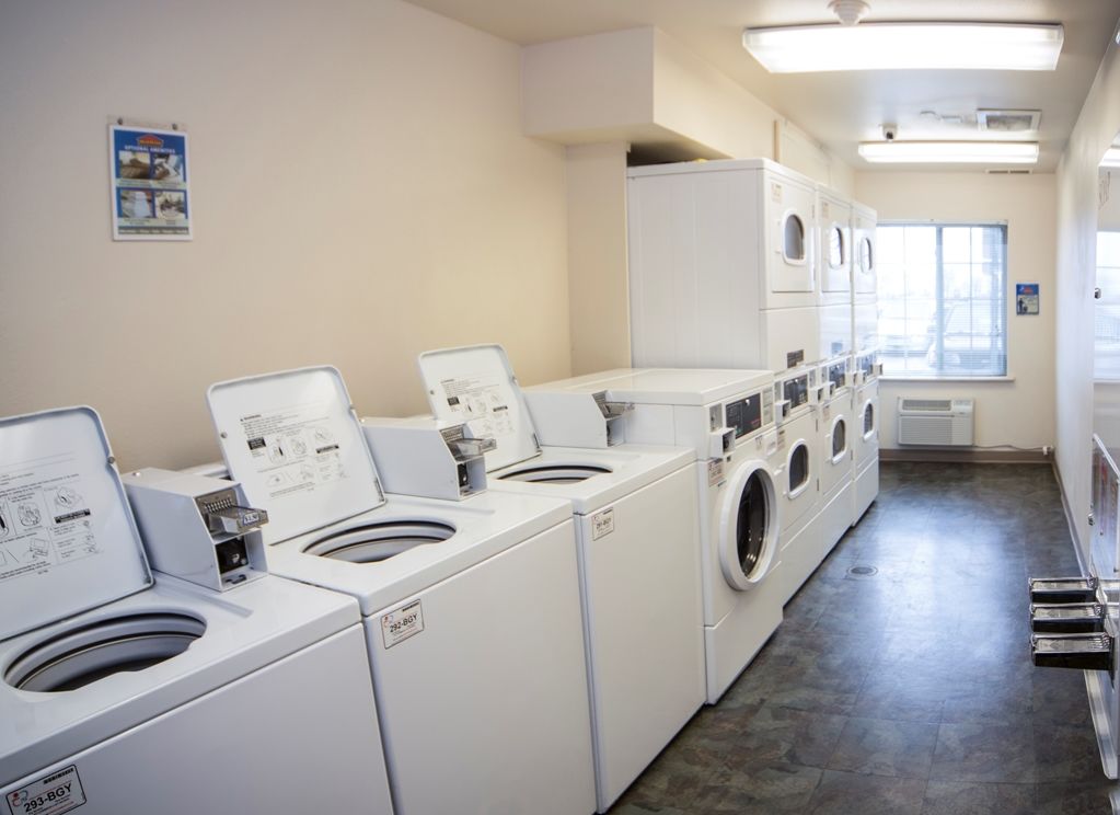 Woodspring Suites Evansville Udogodnienia zdjęcie